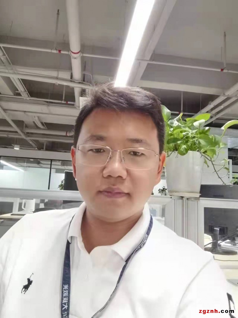 張濤雷： 大族激光精密焊接事業(yè)群-3C焊接及自動(dòng)化總經(jīng)理助理、深圳市智能化學(xué)會(huì)智能裝備專委會(huì)秘書長(zhǎng)