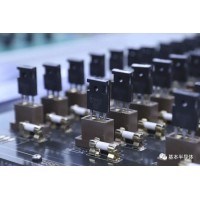 光伏儲(chǔ)能逆變器SiC MOSFET，混合IGBT單管