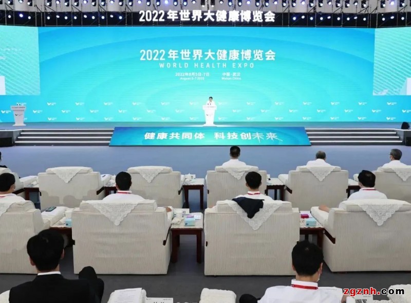 AI+機(jī)器人服務(wù)亮點(diǎn)紛呈，庫柏特助力基層醫(yī)療建設(shè)